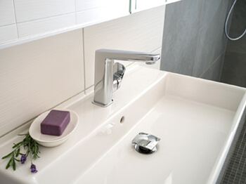 Conseils pour choisir son lavabo de salle de bain pour l’achat ou la construction d’une maison