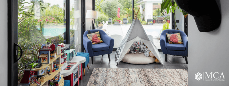 Tipi tente pour enfant dans une maison MCA