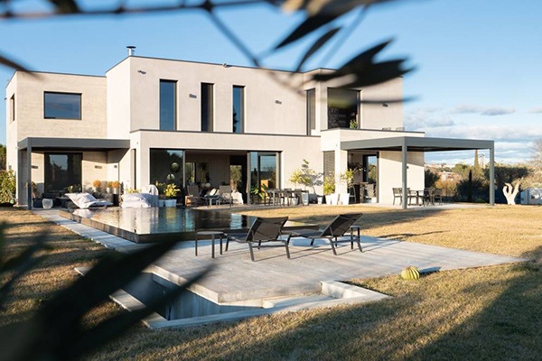 Famille nombreuse : quelle est la maison la plus adaptée ?