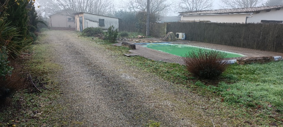 Terrain à bâtir à Cézac (33620)