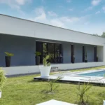 Maison à toit plat près de Langon