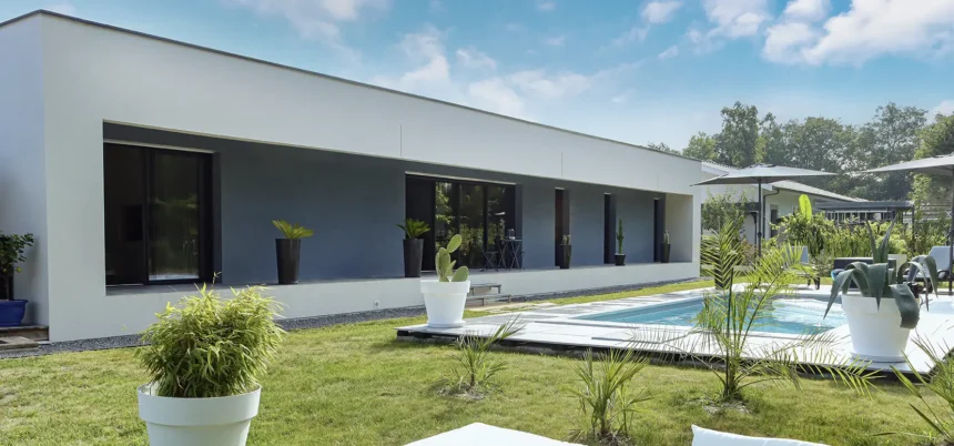 Maison à toit plat près de Langon