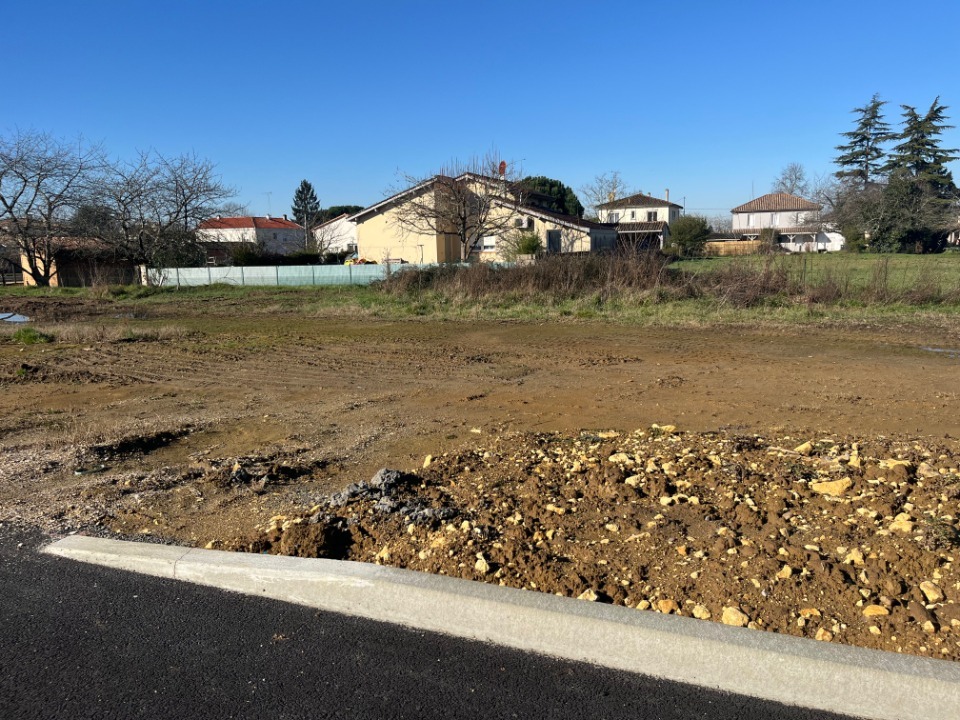 Terrain à bâtir à Marmande (47200)