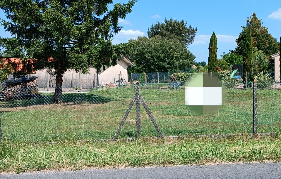 Terrain à bâtir à Saint-Mariens (33620)