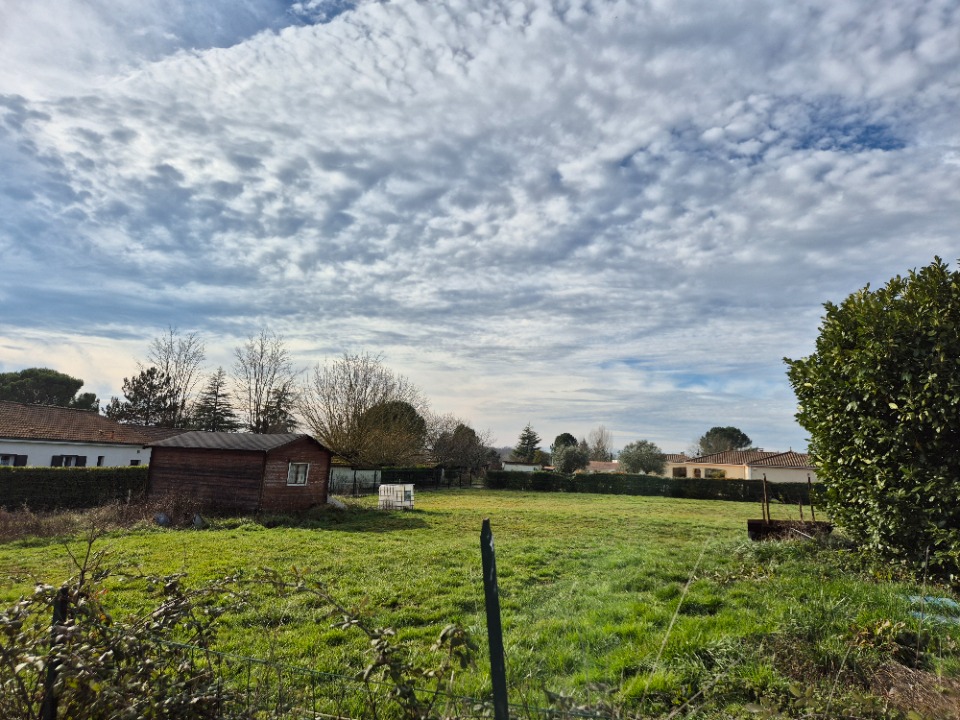 Terrain à bâtir à Castelculier (47240)