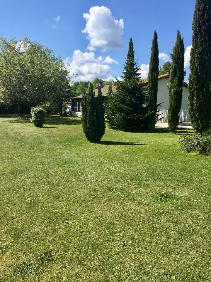 Terrain à bâtir à Cissac-Médoc (33250)