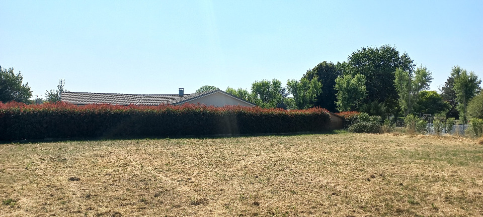 Terrain à bâtir à Le Pizou (24700)