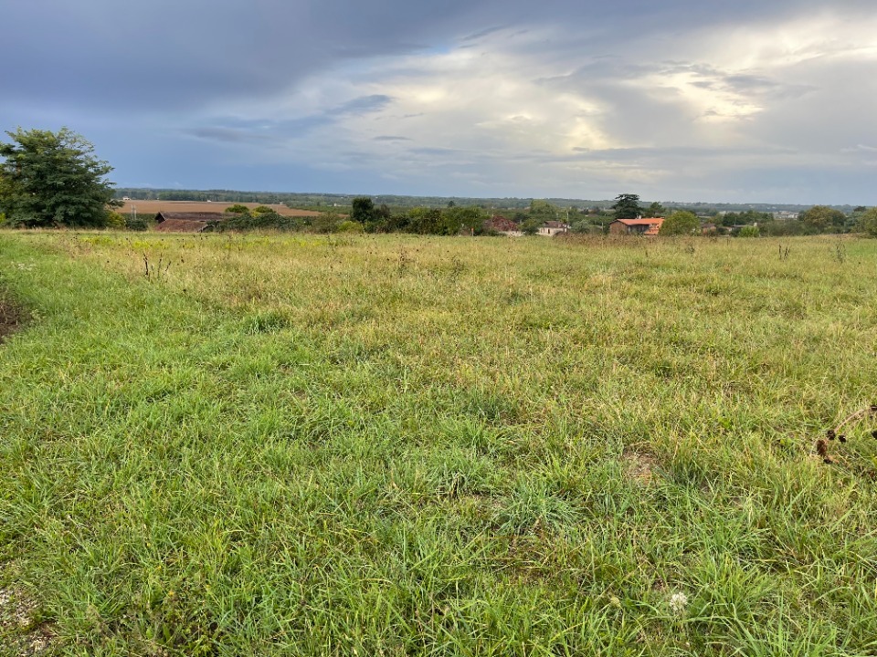 Terrain à bâtir à Saint-Maixant (33490)
