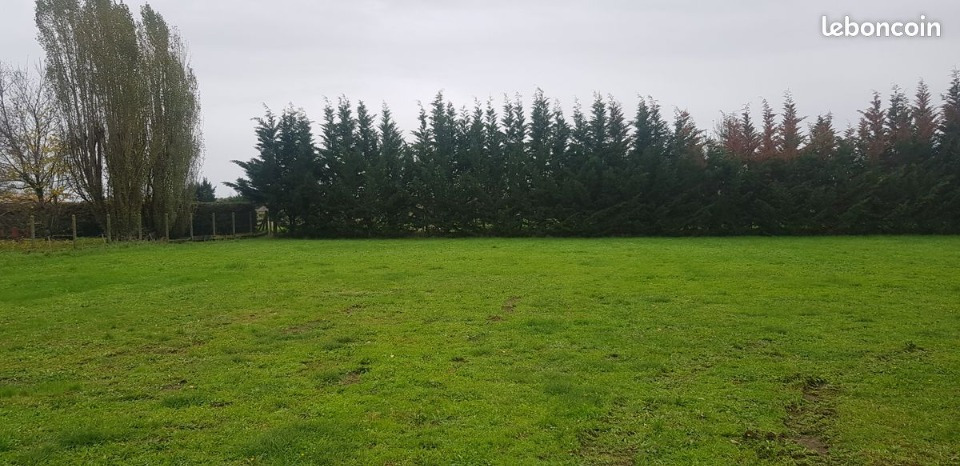 Terrain à bâtir à Marsas (33620)