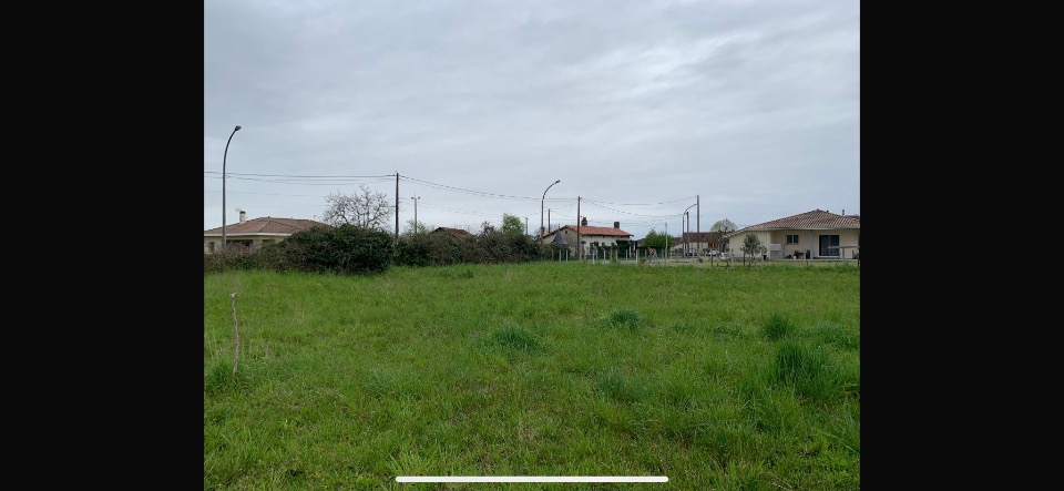 Terrain à bâtir à Sarbazan (40120)