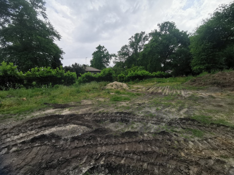 Terrain à bâtir à Roaillan (33210)