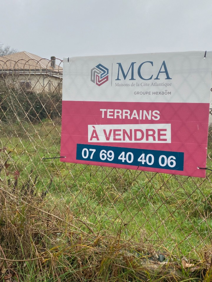 Terrain à bâtir à Ludon-Médoc (33290)