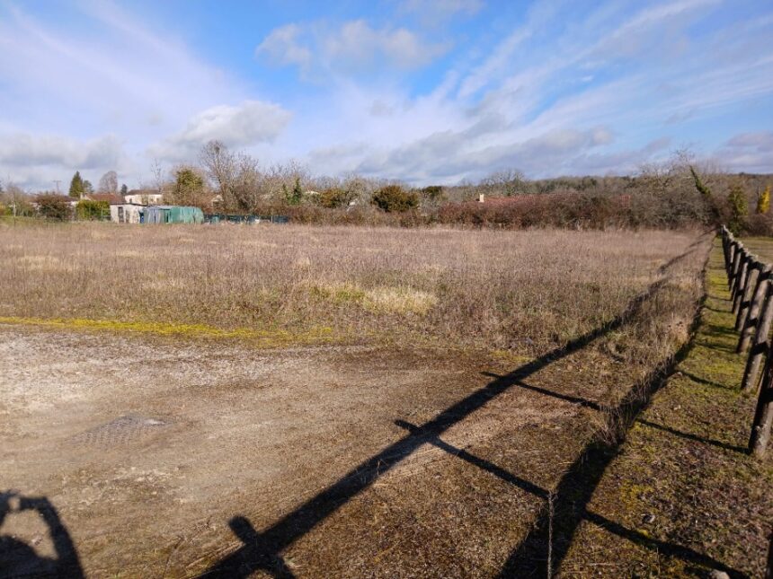 Maison à construire à La Tour-Blanche (24320)