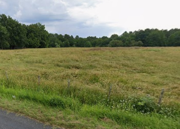 Terrain à bâtir à Bourg (33710)