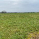 Terrain à bâtir à Taillebourg (17350)