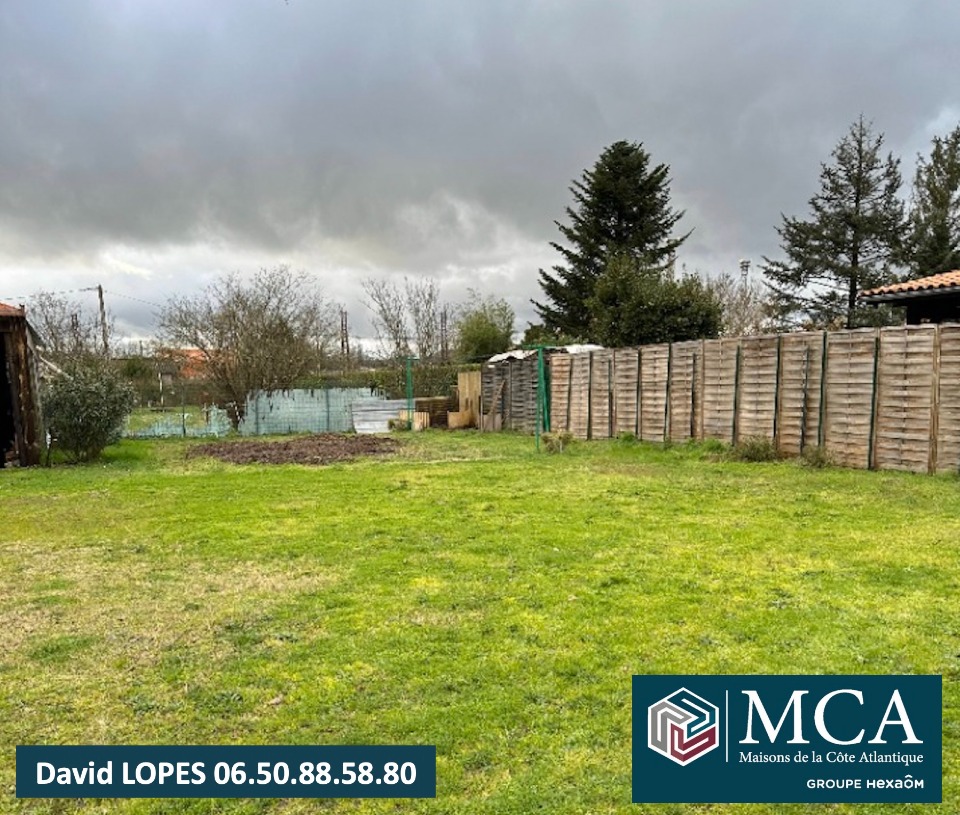 Terrain à bâtir à Coutras (33230)