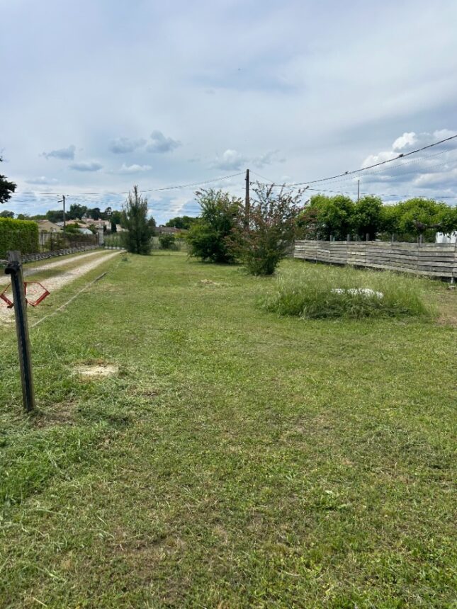 Terrain à bâtir à Cérons (33720)