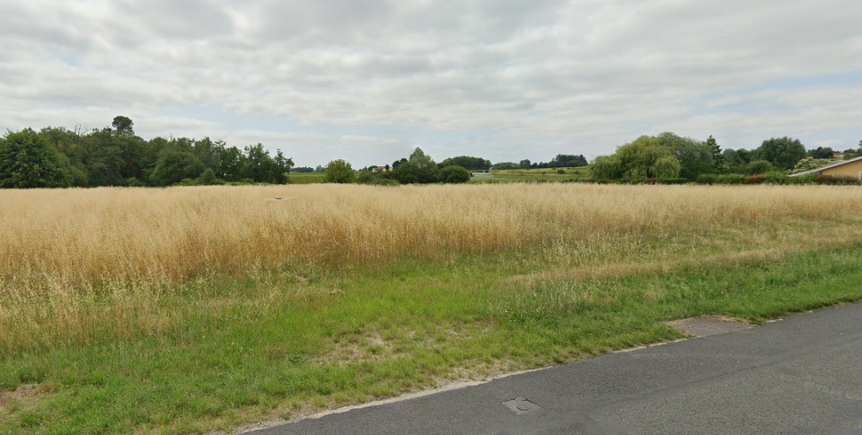 Terrain à bâtir à Pugnac (33710)