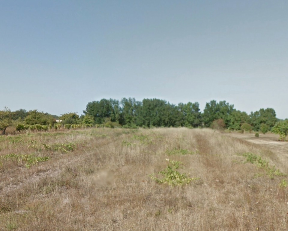 Terrain à bâtir à Mescoules (24240)