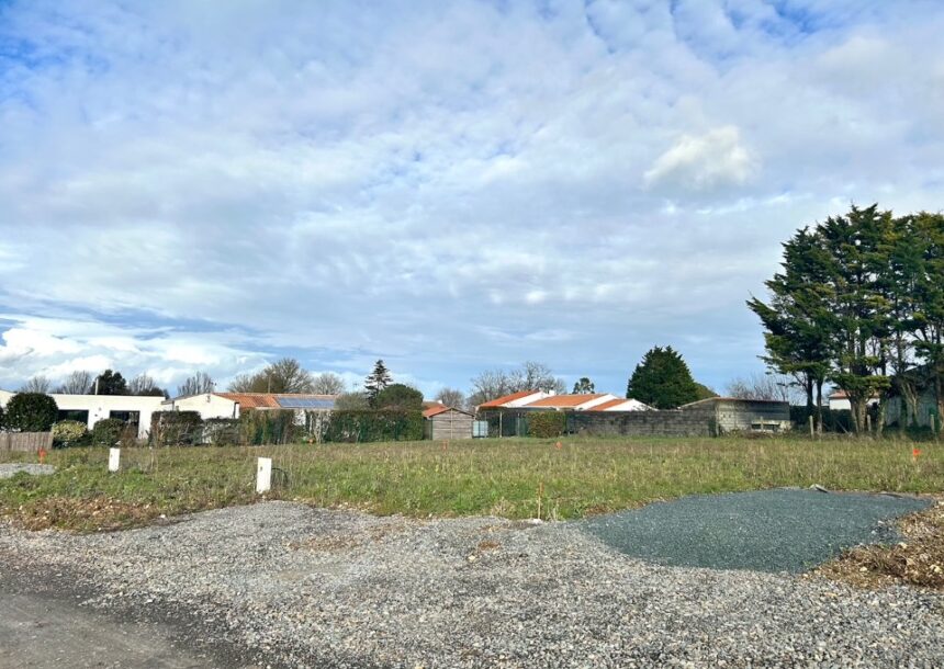 Terrain à bâtir à Saint-Médard-d’Aunis (17220)