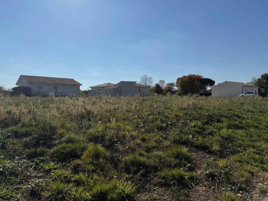 Maison à construire à Auros (33124)