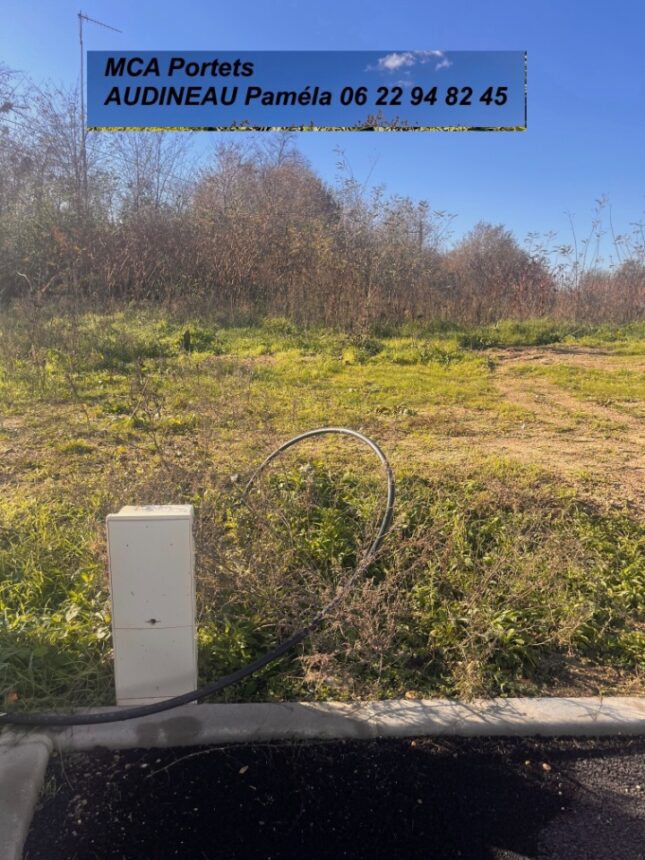 Terrain à bâtir à Castres-Gironde (33640)