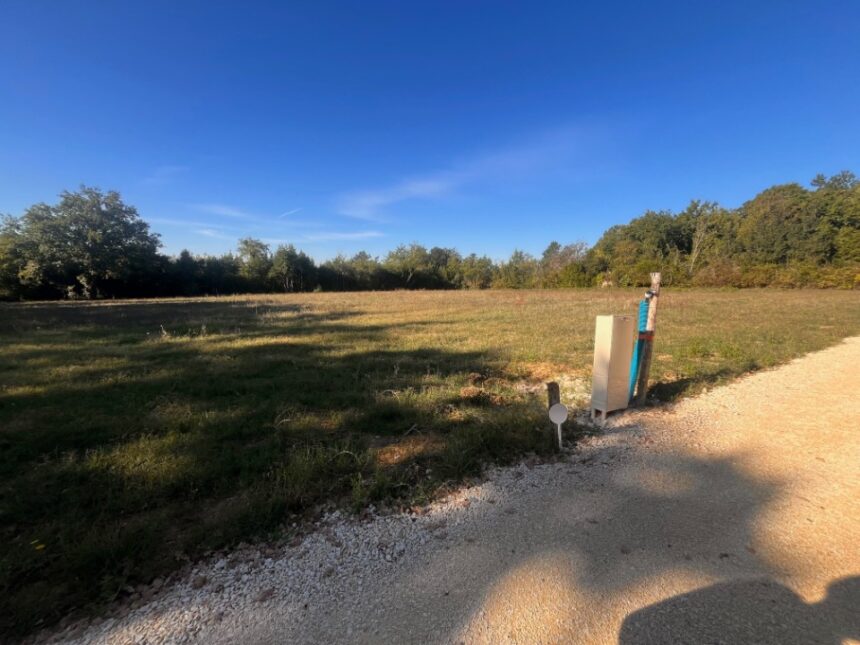 Terrain à bâtir à La Brède (33650)