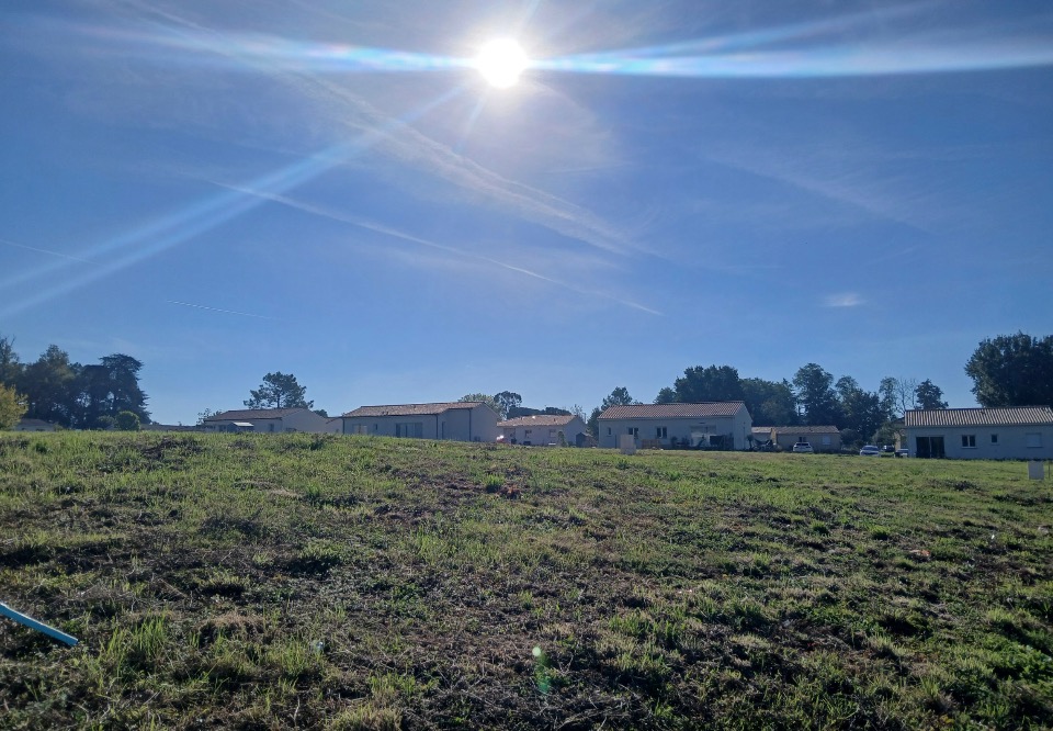 Terrain à bâtir à Saint-Macaire (33490)