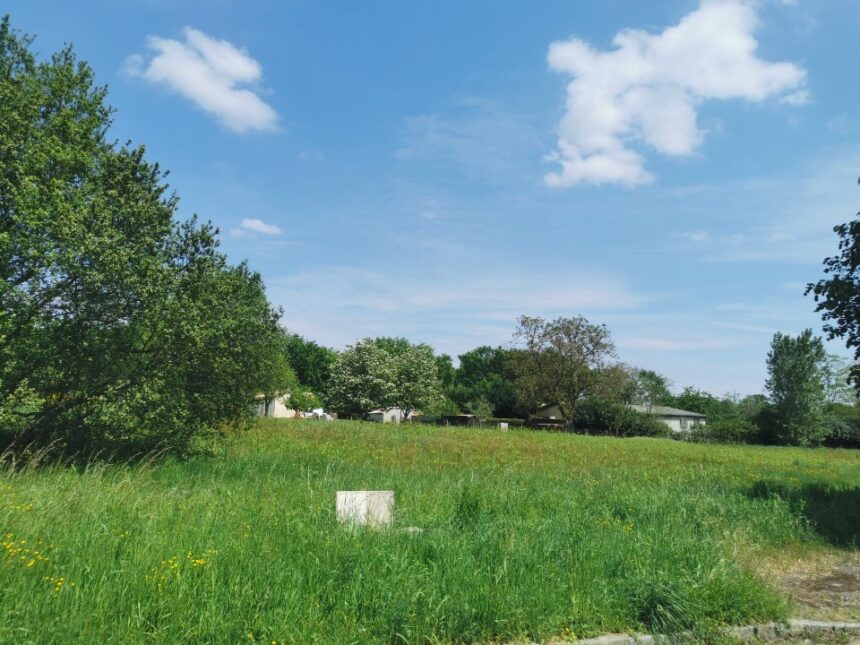Terrain à bâtir à Bazas (33430)