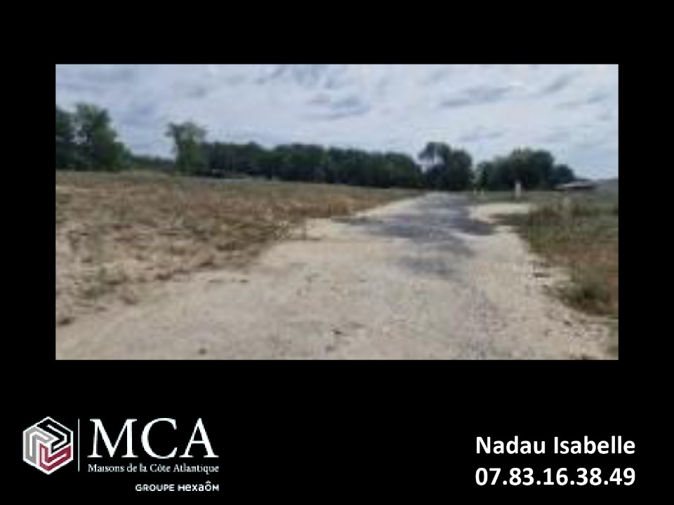 Terrain à bâtir à Boisredon (17150)