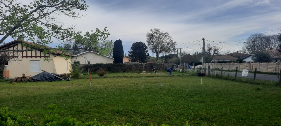 Terrain à bâtir à Biganos (33380)