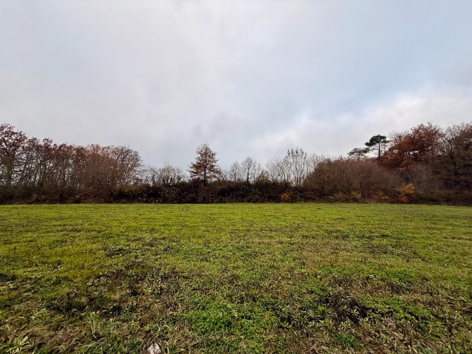 Terrain à bâtir à Monestier (24240)