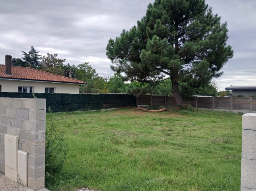 Terrain à bâtir à Bordeaux (33000)