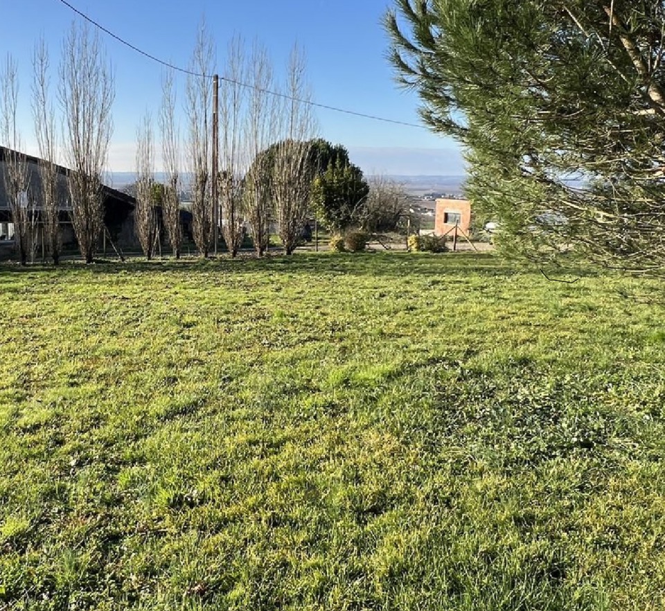 Terrain à bâtir à Marcellus (47200)