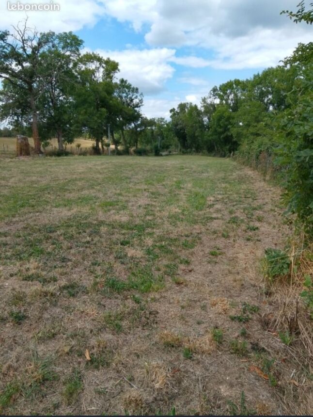 Maison à construire à Tourtoirac (24390)