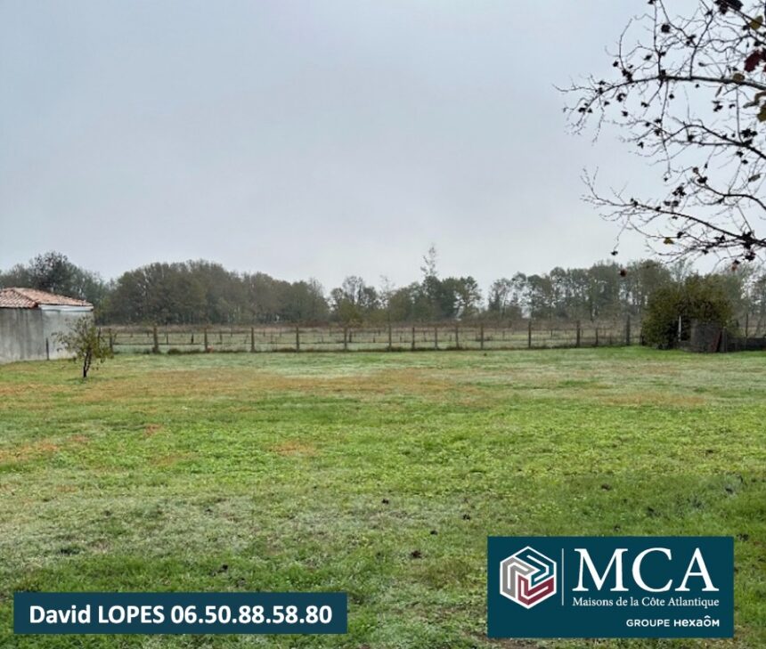 Terrain à bâtir à Saint-Martin-du-Bois (33910)
