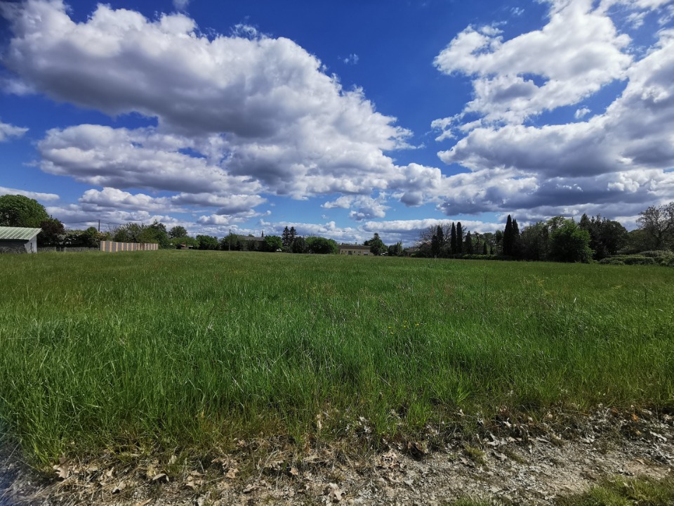 Terrain à bâtir à Grignols (33690)