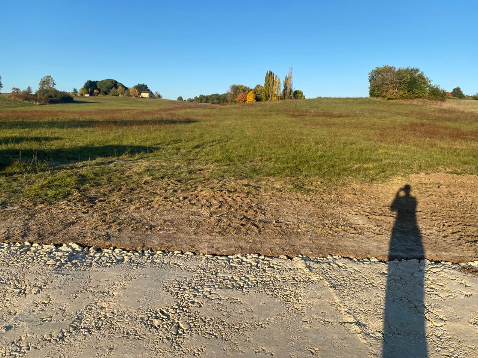 Terrain à bâtir à Thénac (24240)