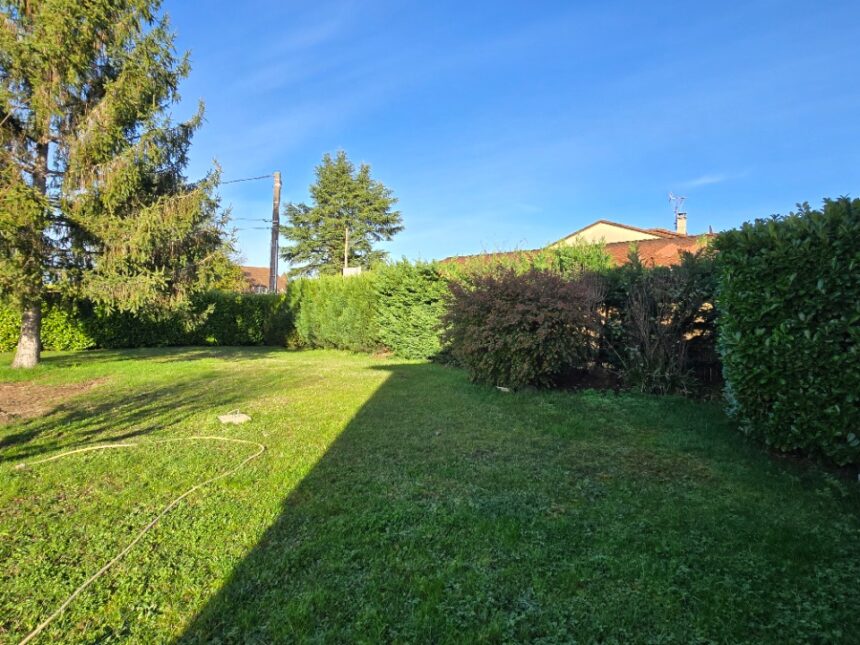 Terrain à bâtir à Bergerac (24100)