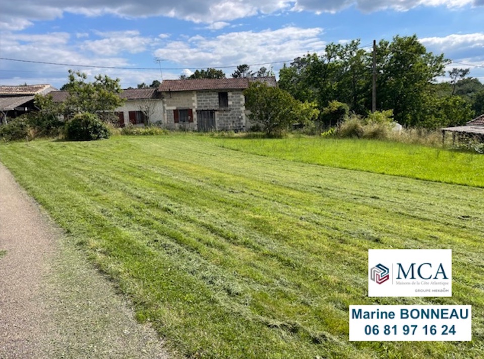 Terrain à bâtir à La Barde (17360)