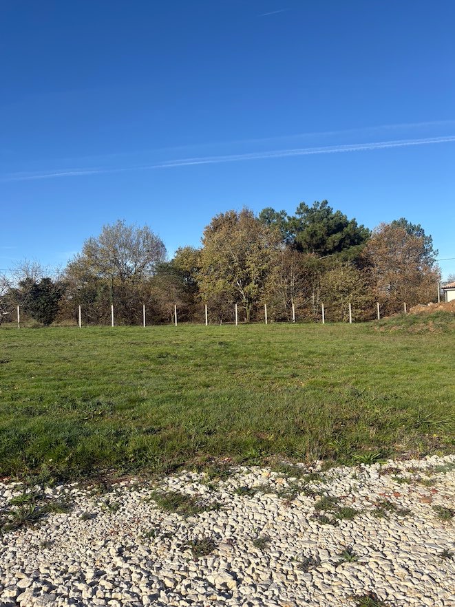 Terrain à bâtir à Les Peintures (33230)