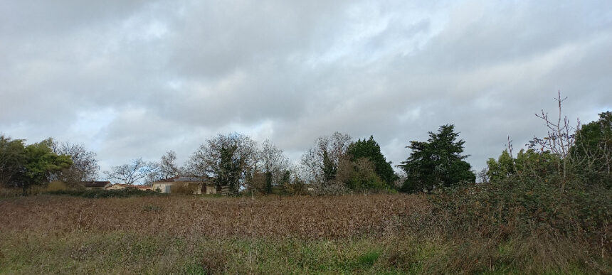 Terrain à bâtir à Saint-Rémy (24700)