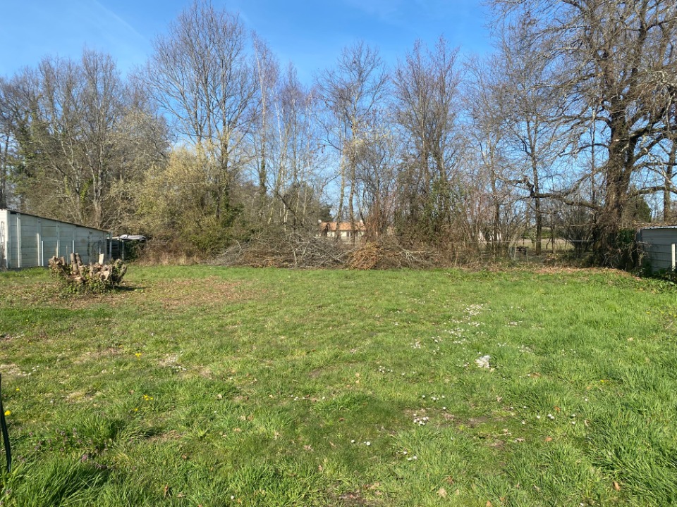 Terrain à bâtir à Balizac (33730)