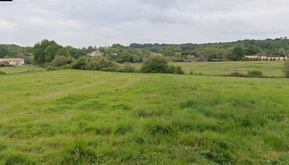 Terrain à bâtir à Escoussans (33760)