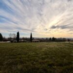 Terrain à bâtir à Douzillac (24190)