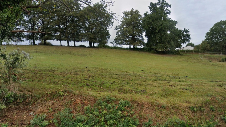 Terrain à bâtir à Saint-Agne (24520)