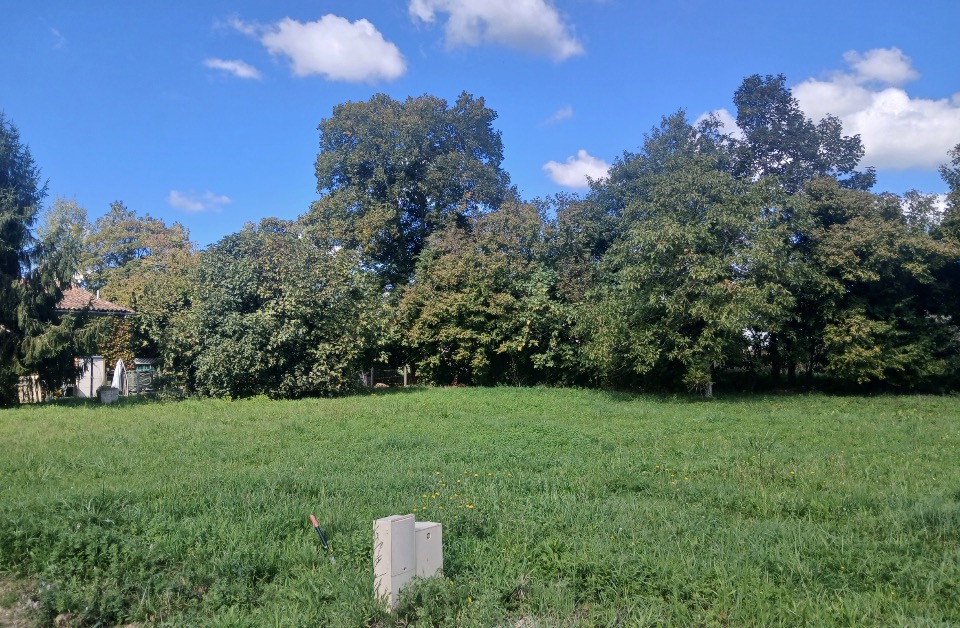 Terrain à bâtir à Bayon-sur-Gironde (33710)
