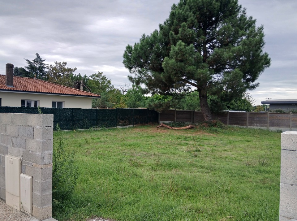 Terrain à bâtir à Mérignac (33700)