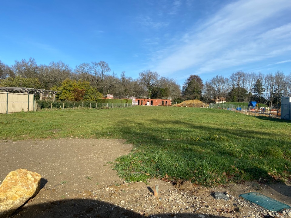 Terrain à bâtir à Saujon (17600)