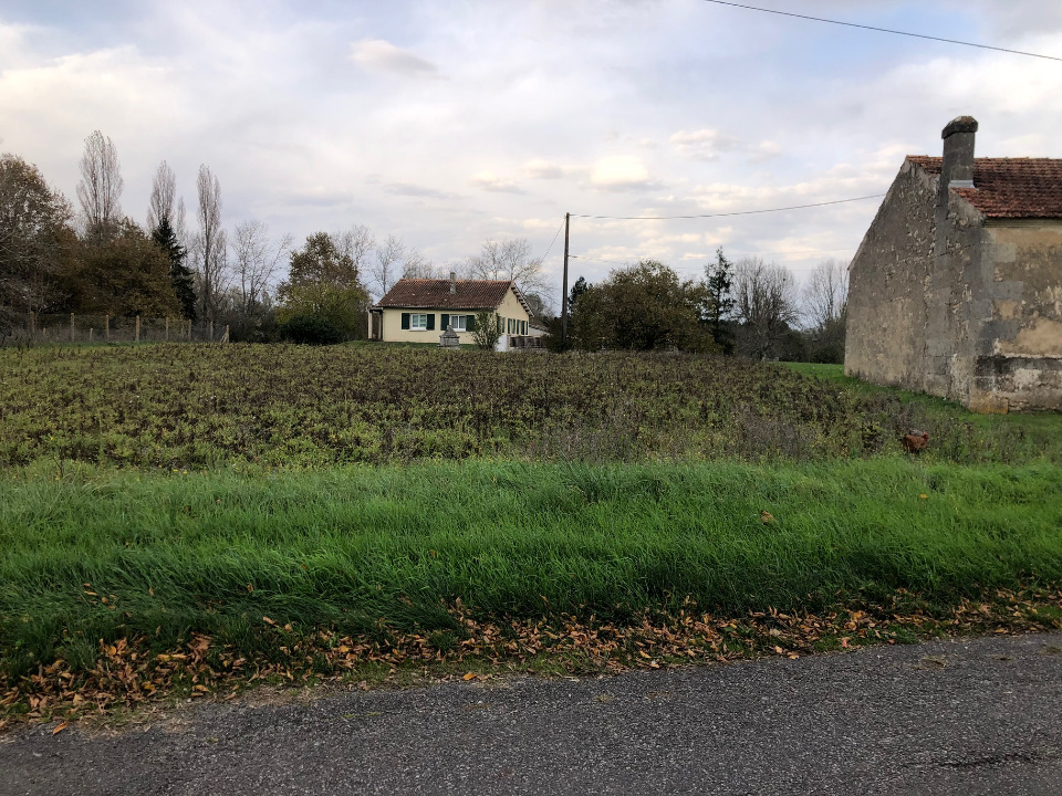 Terrain à bâtir à Générac (33920)